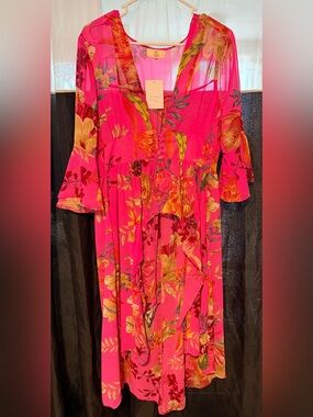 NWT Vibrant Hot Pink Floral Kimono